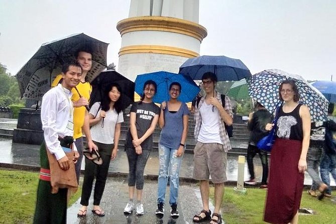Explore Yangon on Foot (2hours)