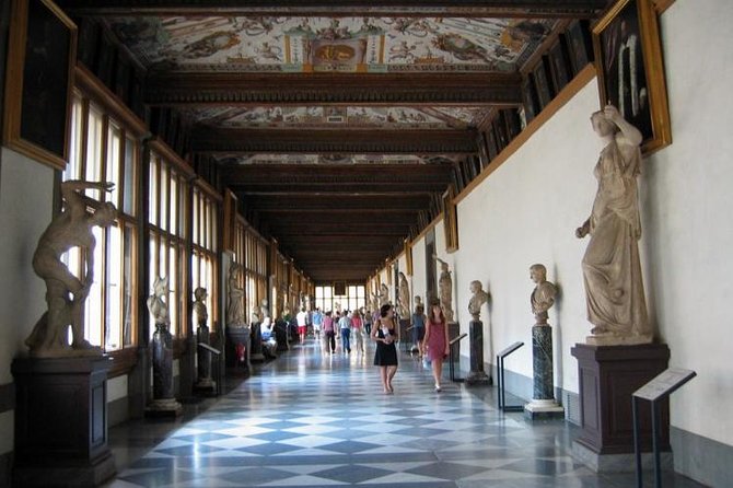 Express Early Morning Uffizi Small Group Tour I Max 6 People