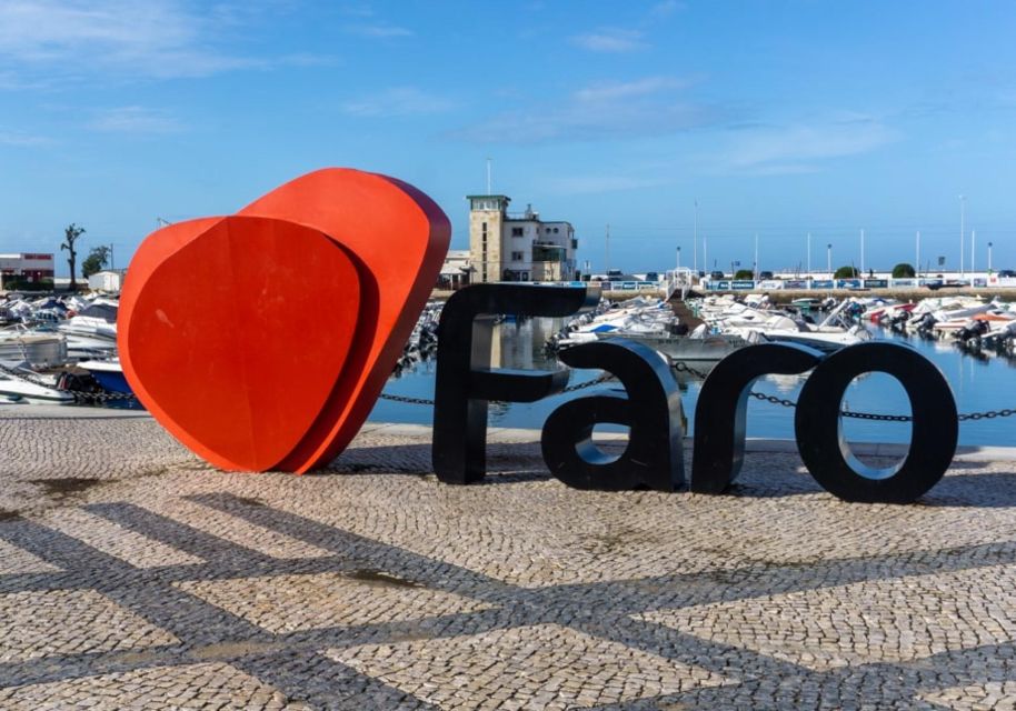 Faro Scavenger Hunt and Sights Self-Guided Tour