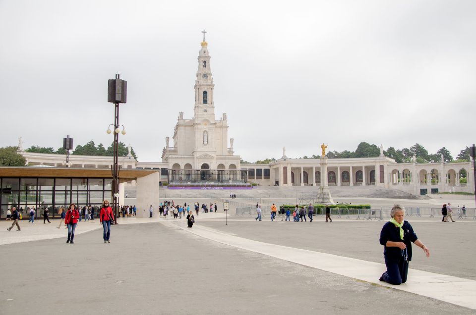 Fatima, Obidos and the Atlantic Coast Day Tour From Lisbon