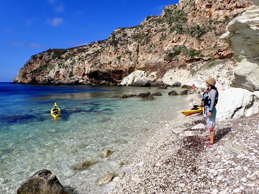 Favignana: Kayak Excursion, Snorkelling and Adventure