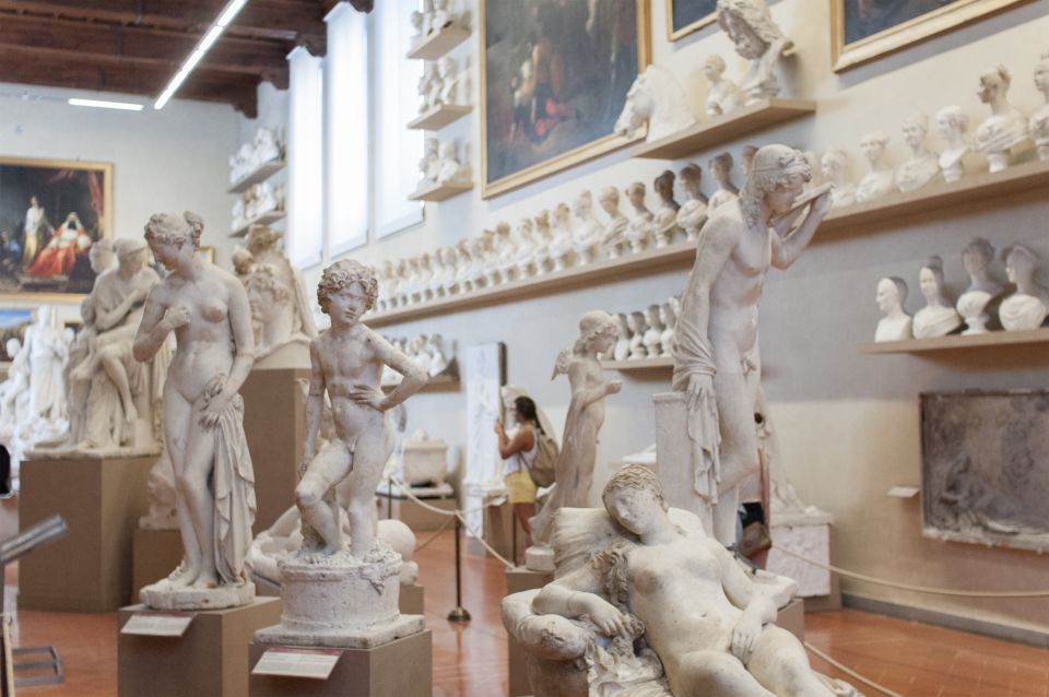 Florence: Accademia Gallery Guided Tour With an Art Expert