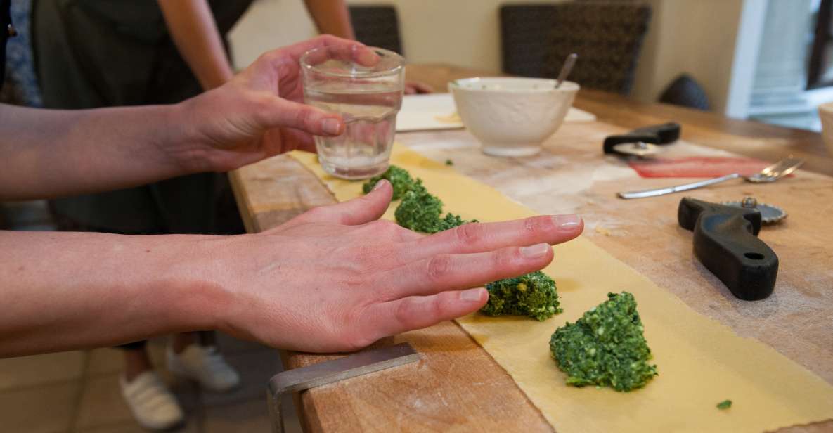 Florence: Authentic Pasta Making Class - Experience Tuscan Hospitality