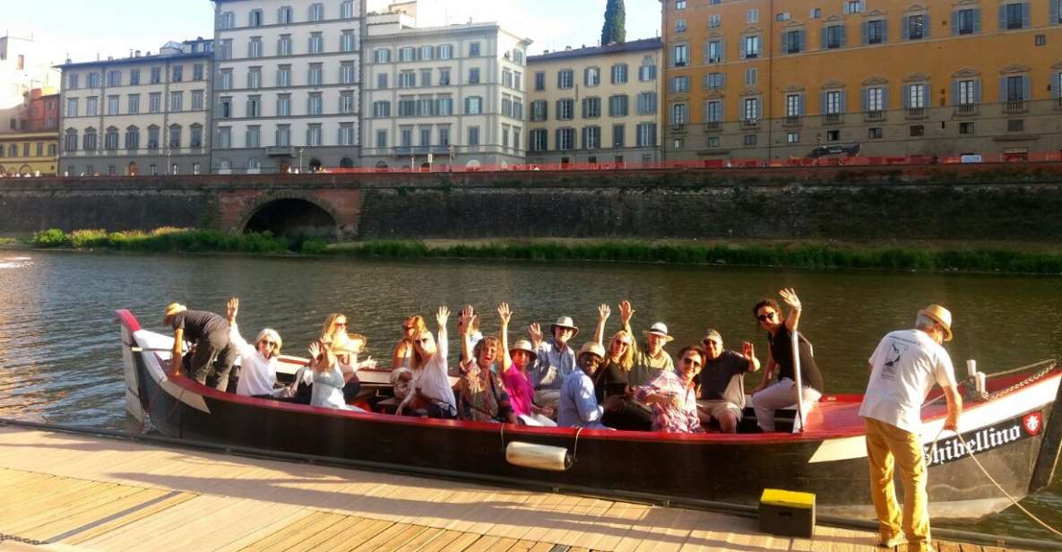 Florence: Gondola Boat Tour With Wine or Coffee and Snack