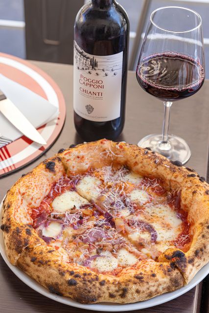 Florence: Private Pizza Making Class With Wine Tasting