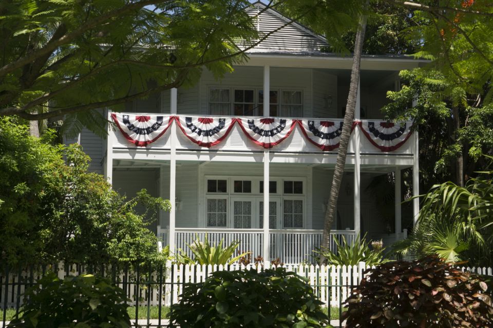 Florida Keys: Self-Guided Walking Tour - Key Wests Historic Landmarks