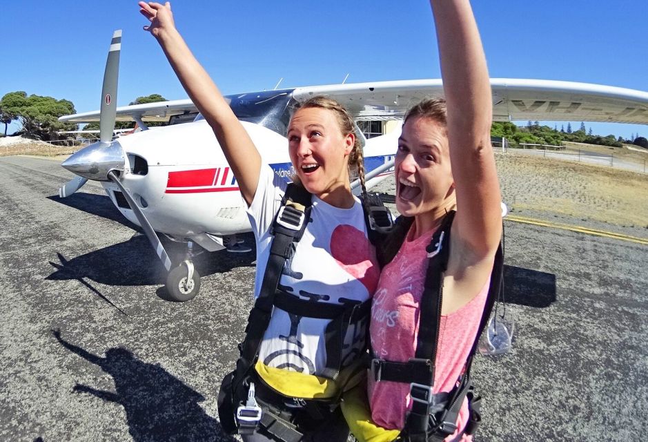 Fremantle: Rottnest Island Skydive and Ferry Package