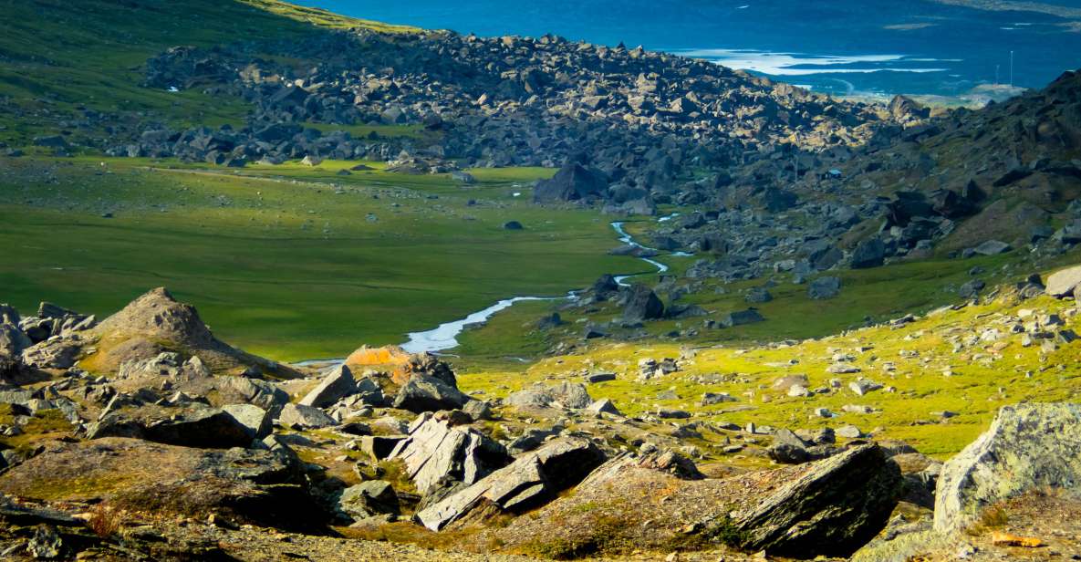 From Abisko: Kärkevagge Valley & Trollsjön Lake Guided Tour