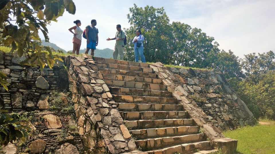 .From Acapulco: Archaeological Tour to Tehuacalco Site