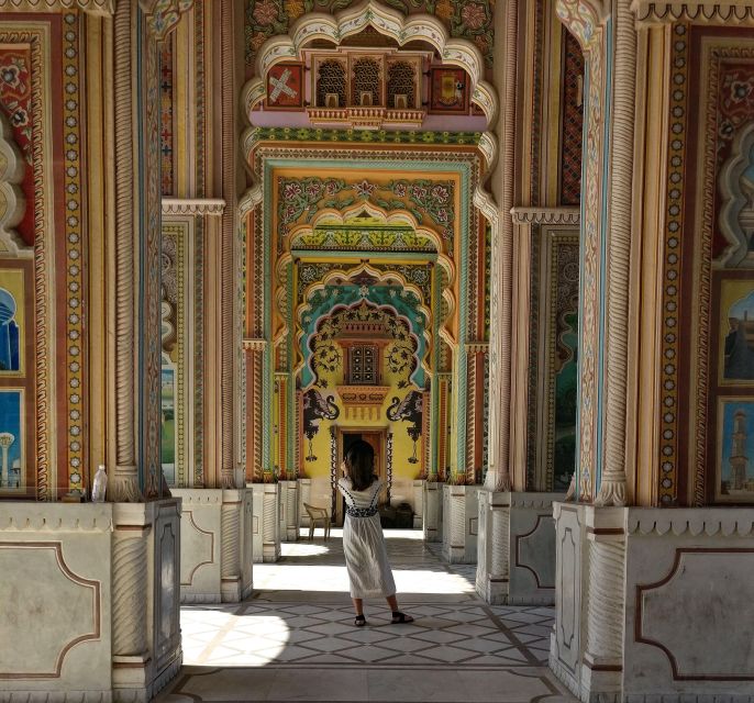 From Agra: Private Jaipur City Tour by Car – All Inclusive