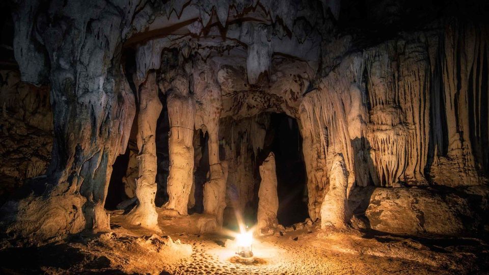 From Amazonas: Karajía Sarcophagi and Quiocta Cavern