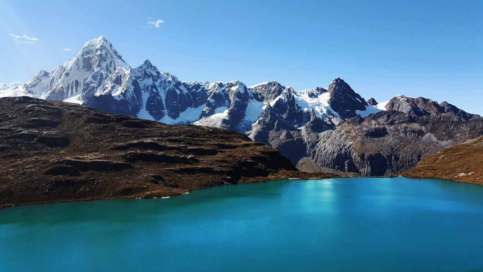 From Ancash: Majestic Huaraz 2D/1N