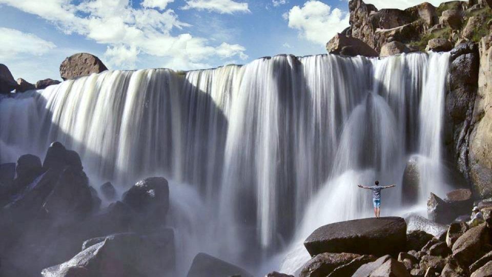 From Arequipa: Excursion to Pillones Waterfalls || Full Day ||