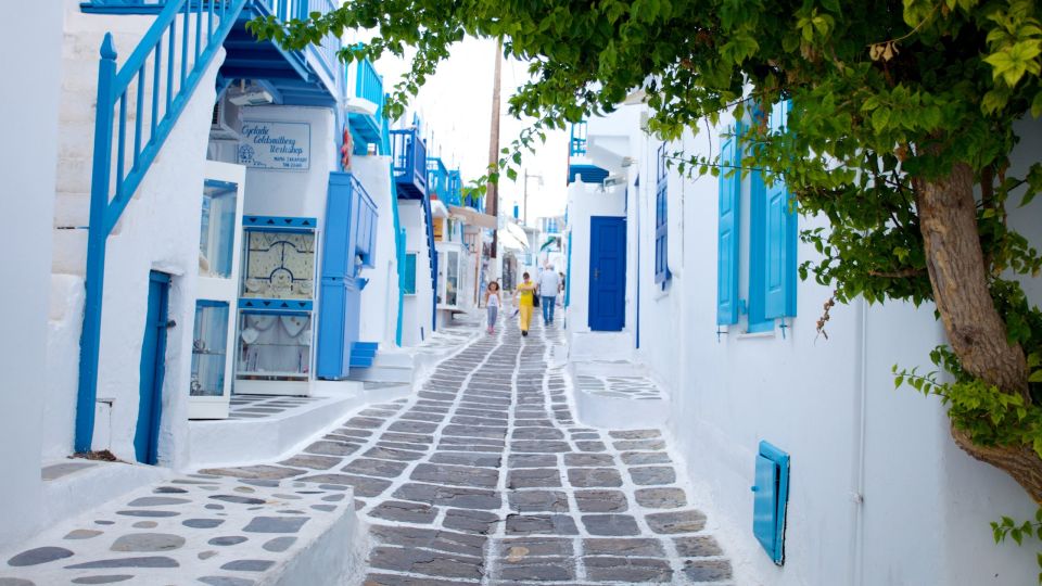 From Athens: 5-Day Trip in Mykonos & Santorini