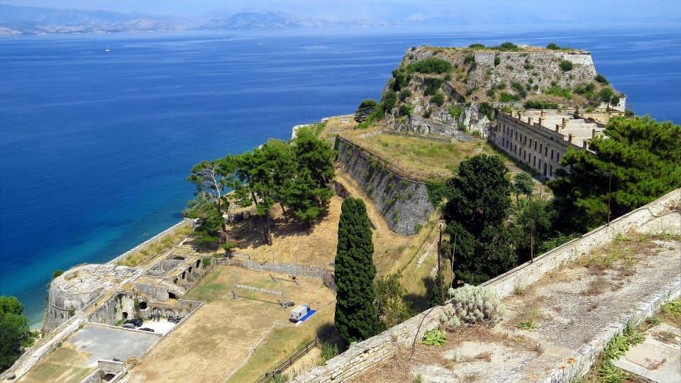 From Athens: 6-Day Private Trip With Meteora & Corfu