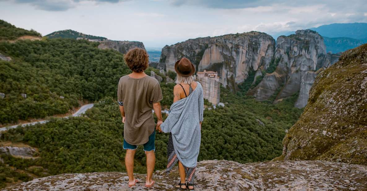 From Athens: Meteora Private Day Tour