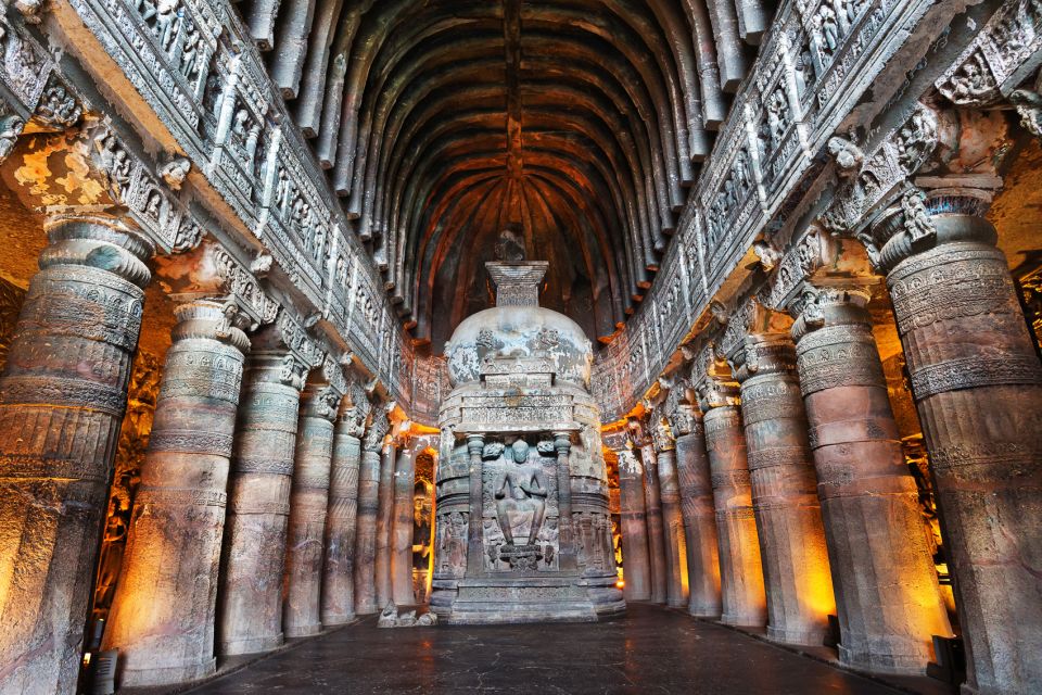 From Aurangabad: Private Ajanta & Ellora Caves Full-Day Tour