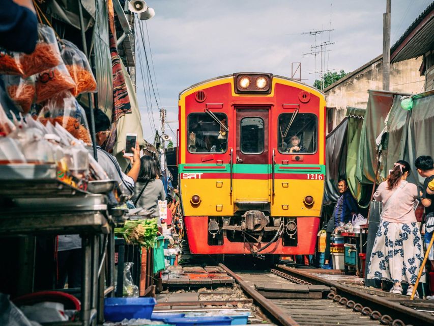 From Bangkok: Maeklong Railway and Floating Market Day Tour