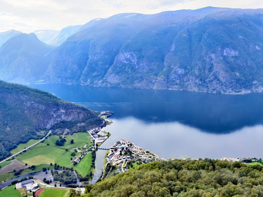 From Bergen: Flåm Flexible Tour With Stegastein Viewpoint