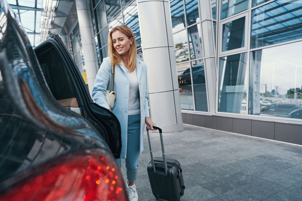 From Buffalo Airport: Niagara Falls Private Transfer