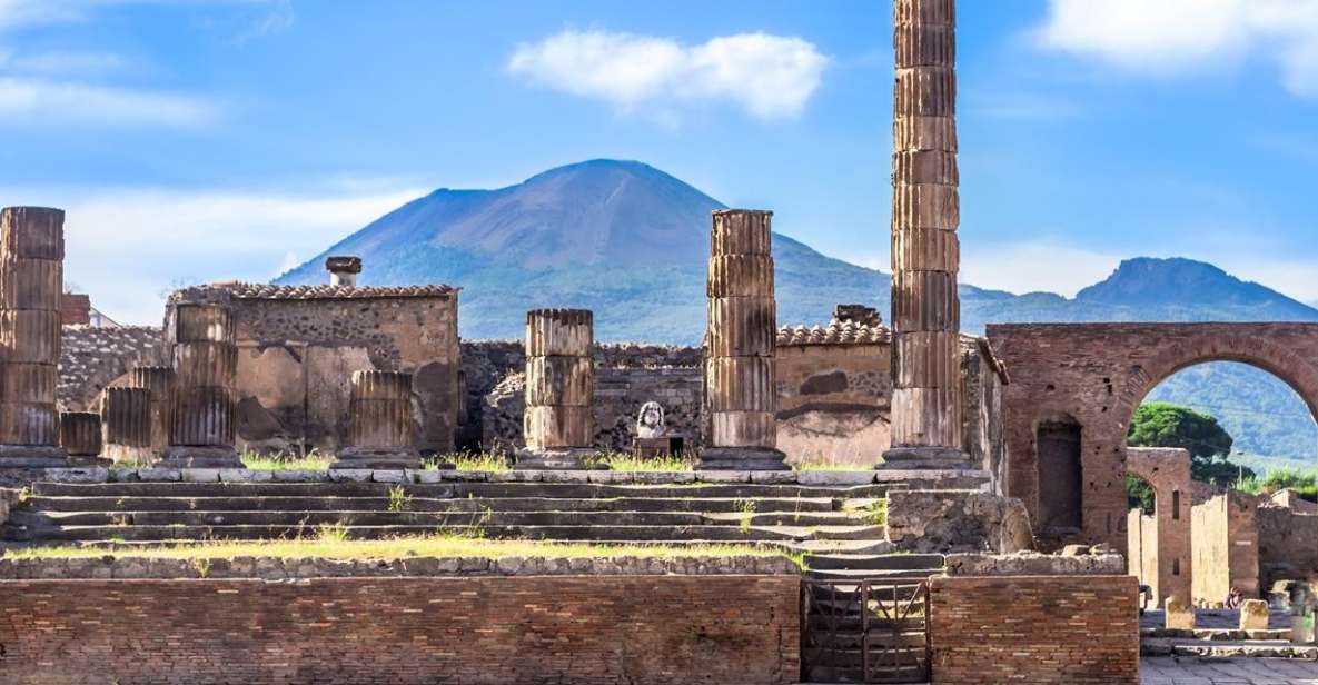 From Castellammare Di Stabia Combo Tour: Pompeii & Vesuvius