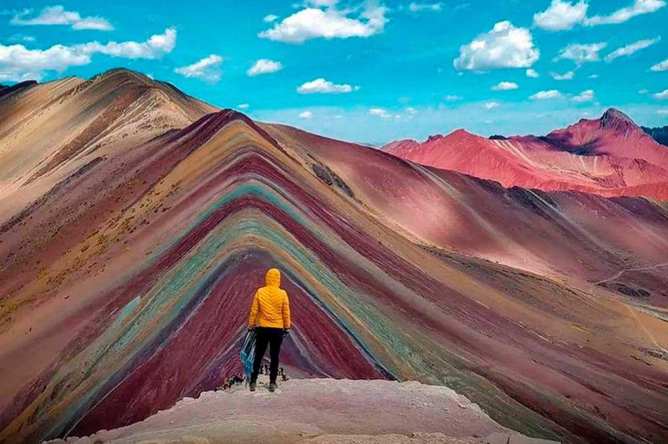 From Cusco: Rainbow Mountain Trekking | Private Service