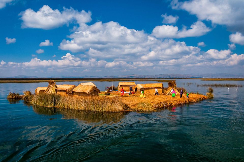 From Cusco: Titicaca Lake – Full Day Tour With Sleeper Bus