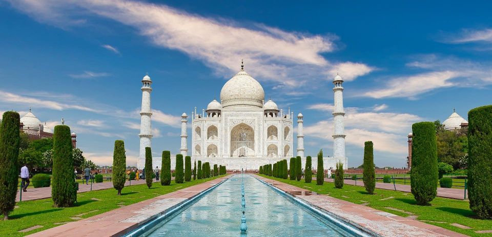 From Delhi: Private Taj Mahal Tour By Indias Fastest Train