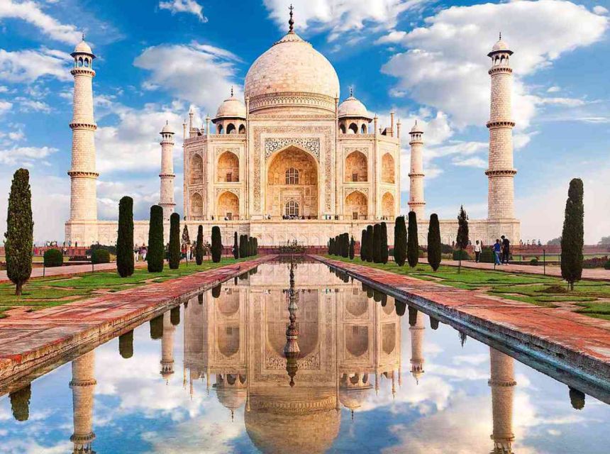 From Delhi : Private Transfer To Agra