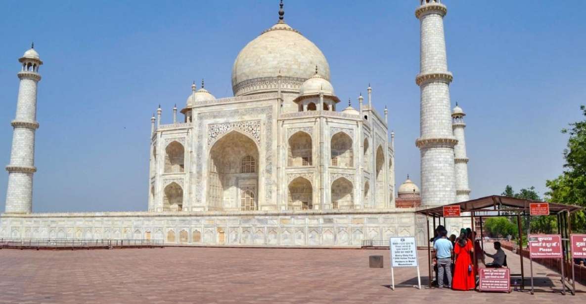 From Delhi: Taj Mahal One Day Tour From Aerocity Hotels