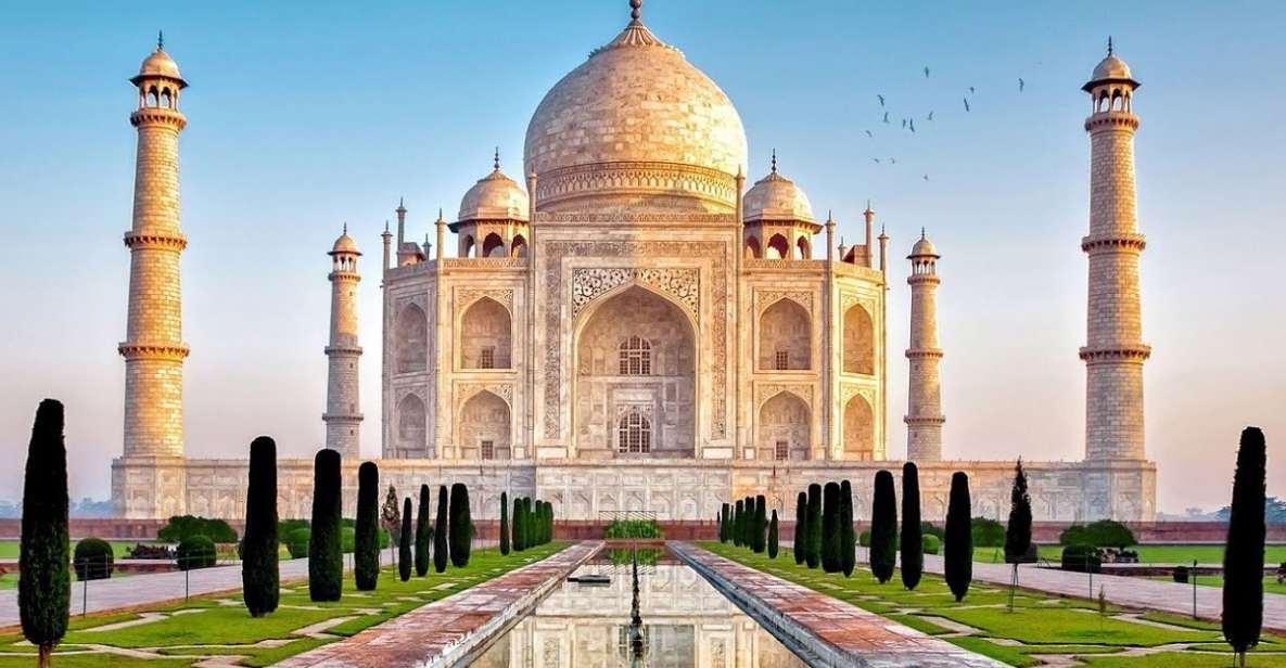 From Dubai: 3 Days Private Taj Mahal Tour