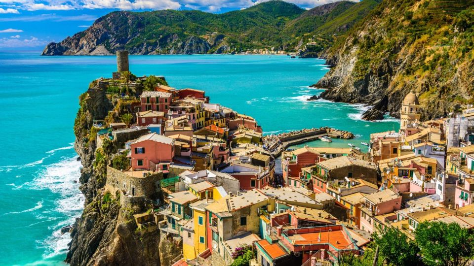 From Florence: Cinque Terre Private Day Tour