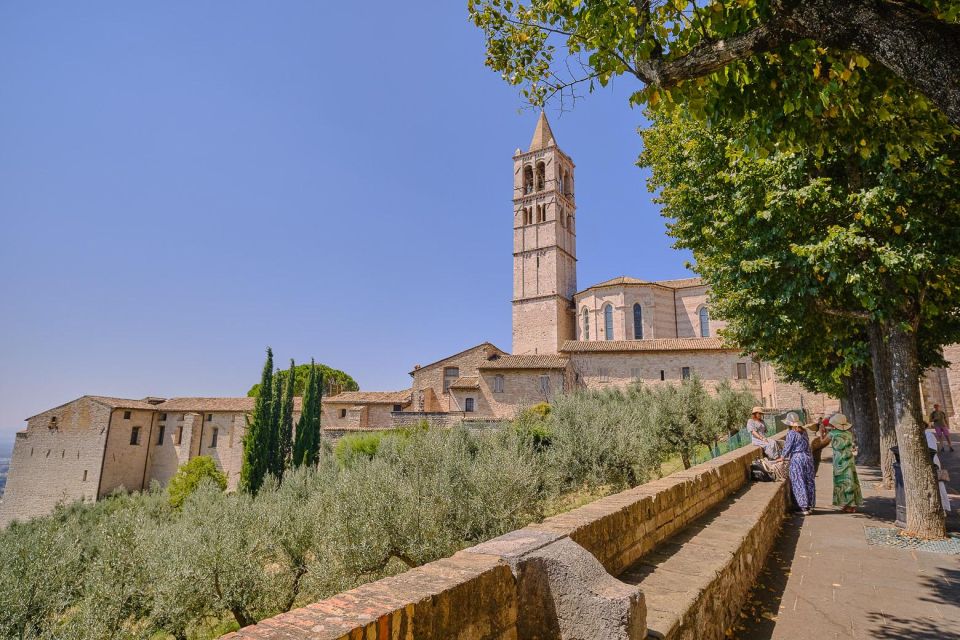 From Florence: Orvieto and Assisi Tour With Church Visits