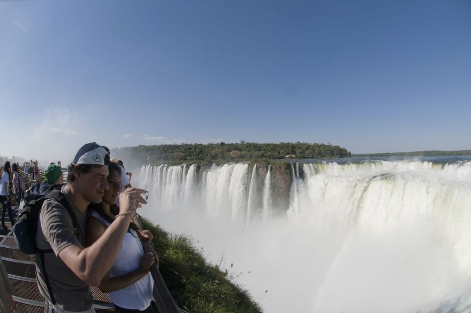 From Foz Do Iguaçu: Argentinean Falls Tour With Pickup