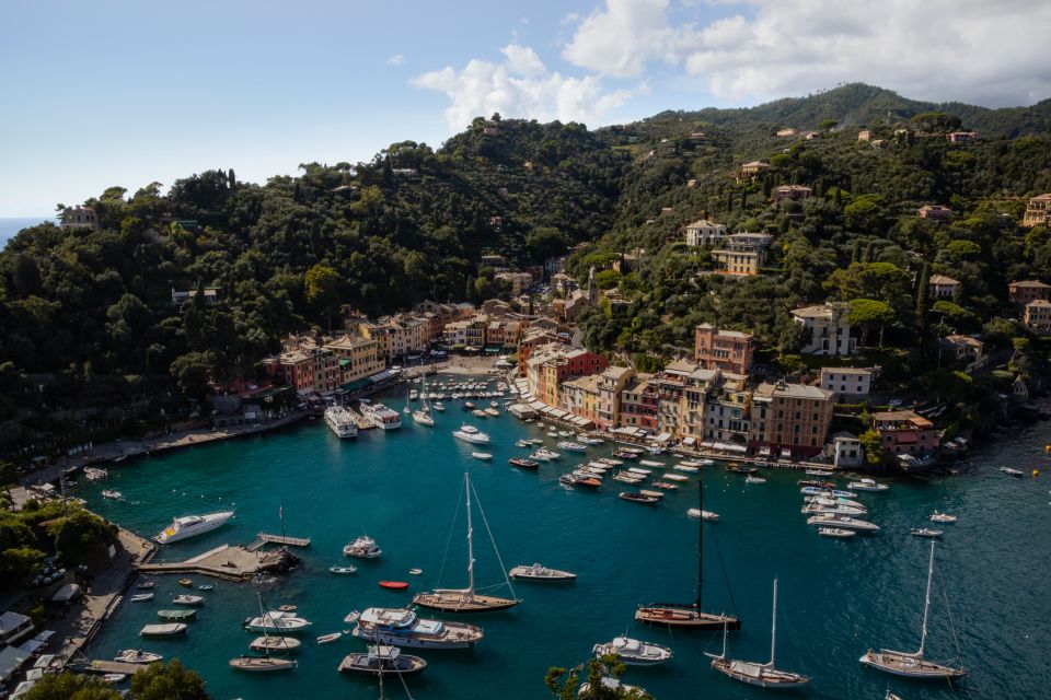 From Genova: Portofino Return Transfer by Open-Top Bus