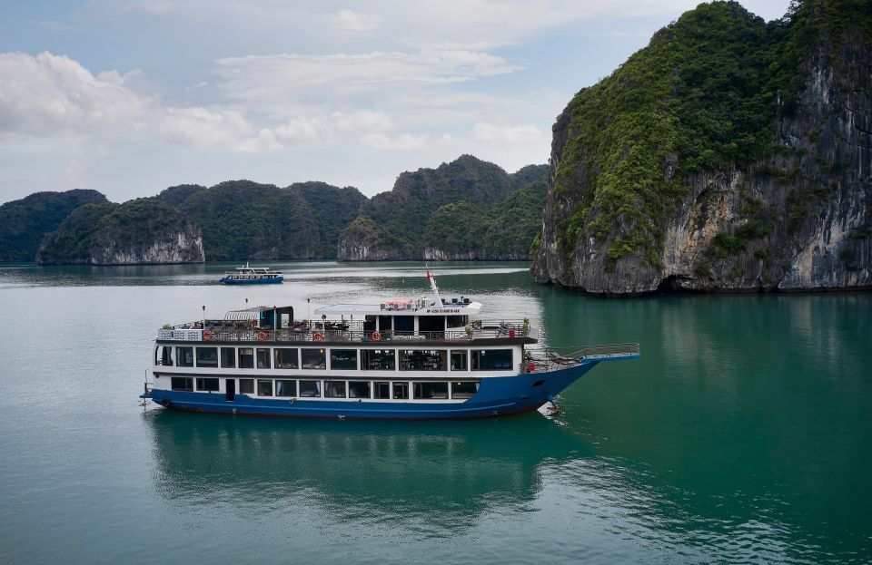 From Halong: 2 Days / 1 Night With Halong – Lan Ha Tour