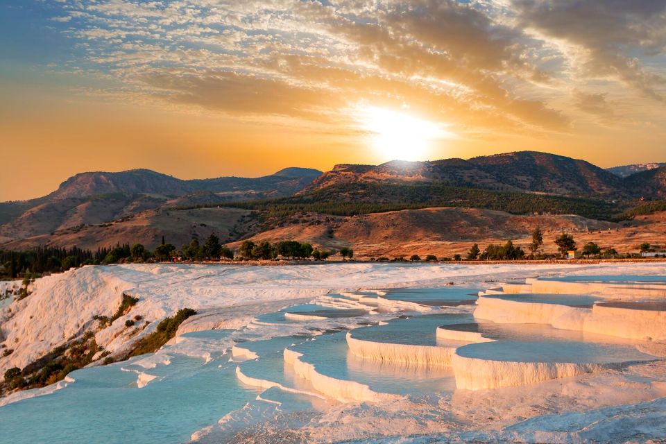 From Izmir: Pamukkale Guided Tour With Lunch - Overview of the Tour