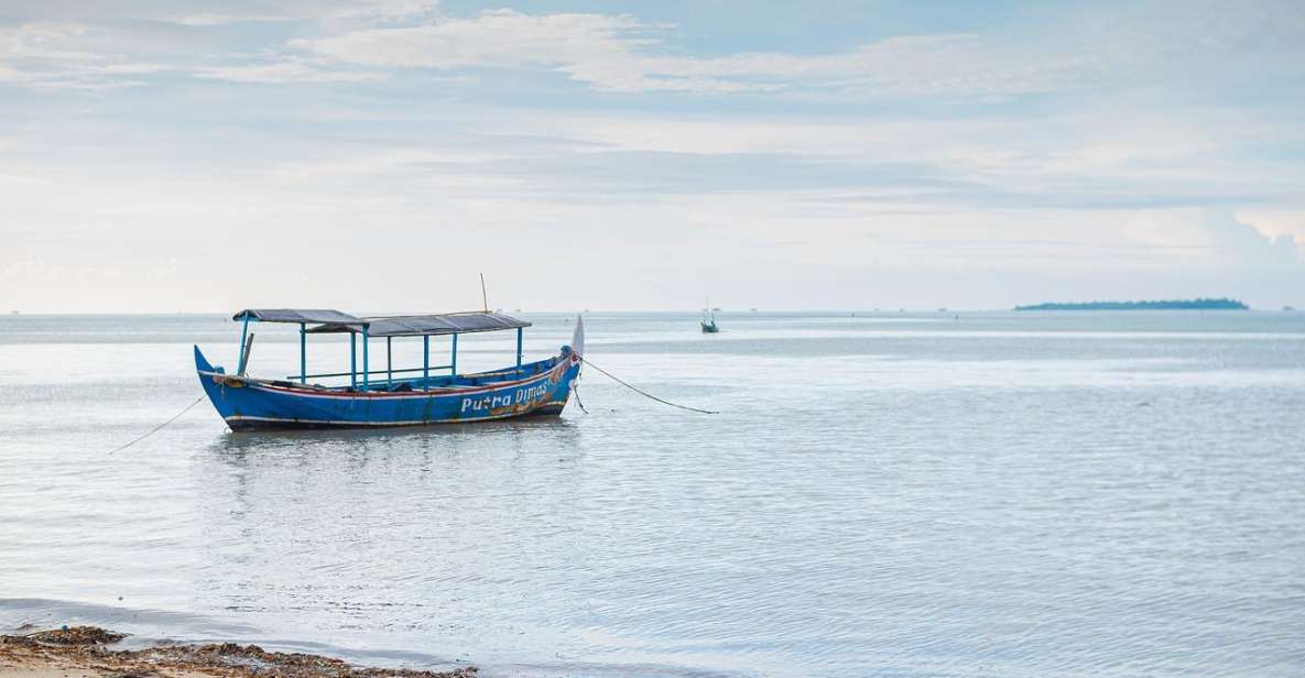 From Jepara: 3-Day Snorkeling Tour in the Karimunjawa Island