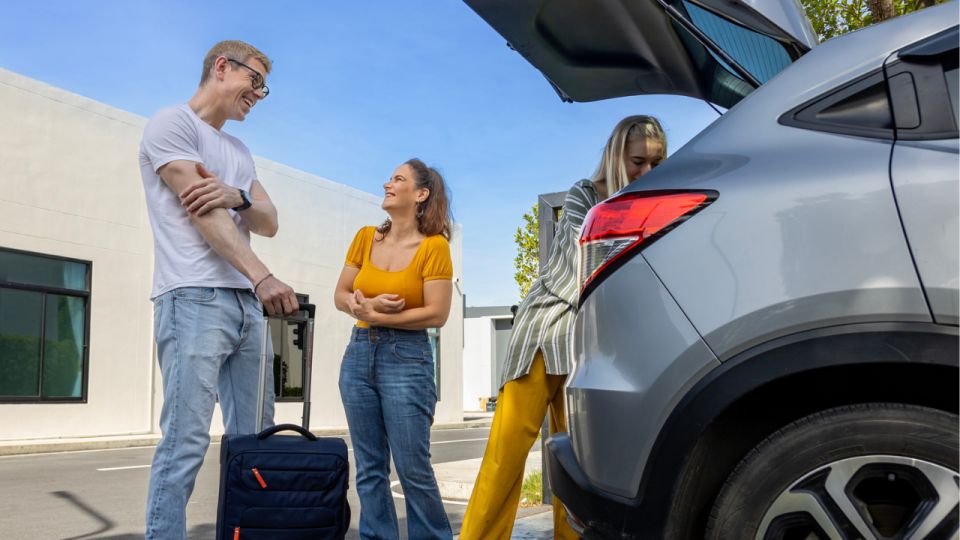 From KEF Airport: One-way Transfer to Reykjavik in Iceland