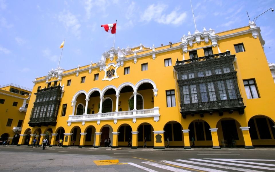 From Lima: Colonial City Tour With Catacombs & Larco Museum