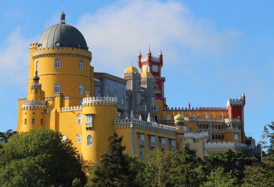 From Lisbon: Pena Palace and Cabo Da Roca Private Tour