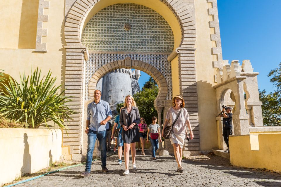 From Lisbon: Sintra and Cascais Day Trip With Pena Tickets - Highlights of the Sintra and Cascais Tour