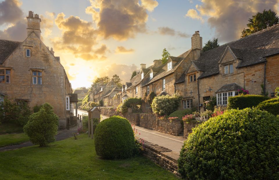 From London: Oxford Highlights Private Half-Day Guided Tour