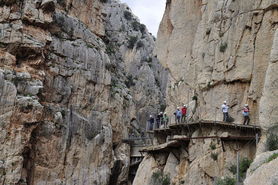 From Malaga: Caminito Del Rey and Lake Swimming Private Tour