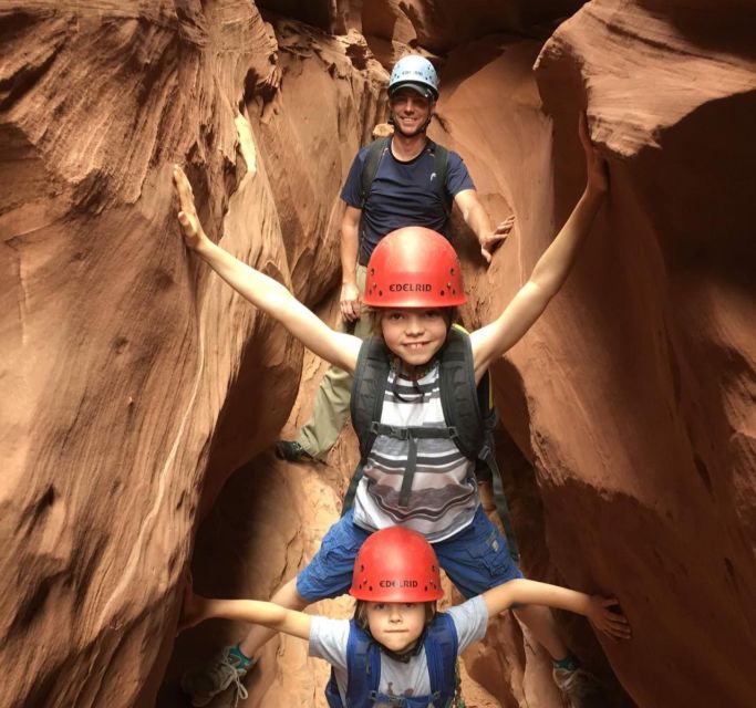 From Moab or Hanksville: North Wash Slot Canyon Experience - Experience Details