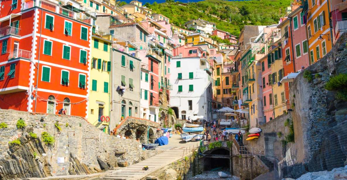 From Montecatini: Full-Day Excursion to Cinque Terre