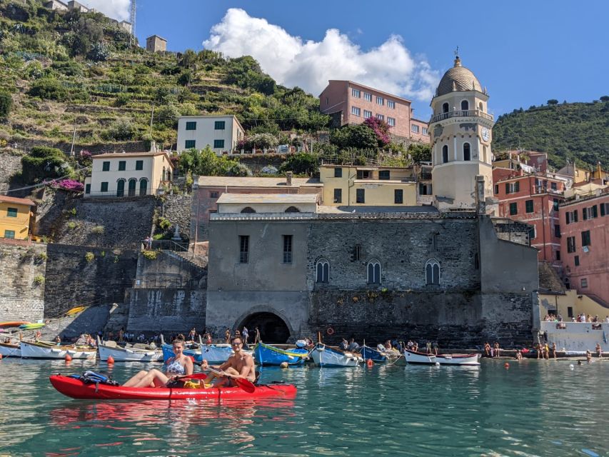 From Monterosso: Vernazza Bay Kayaking Tour