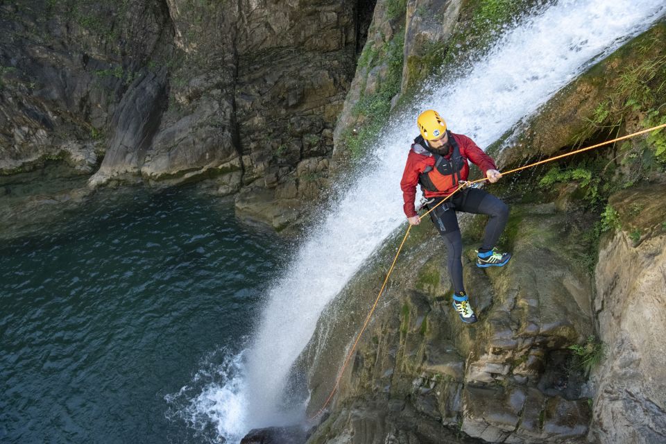 From Monterrey: Matacanes Canyon Canyoneering Tour & Lunch