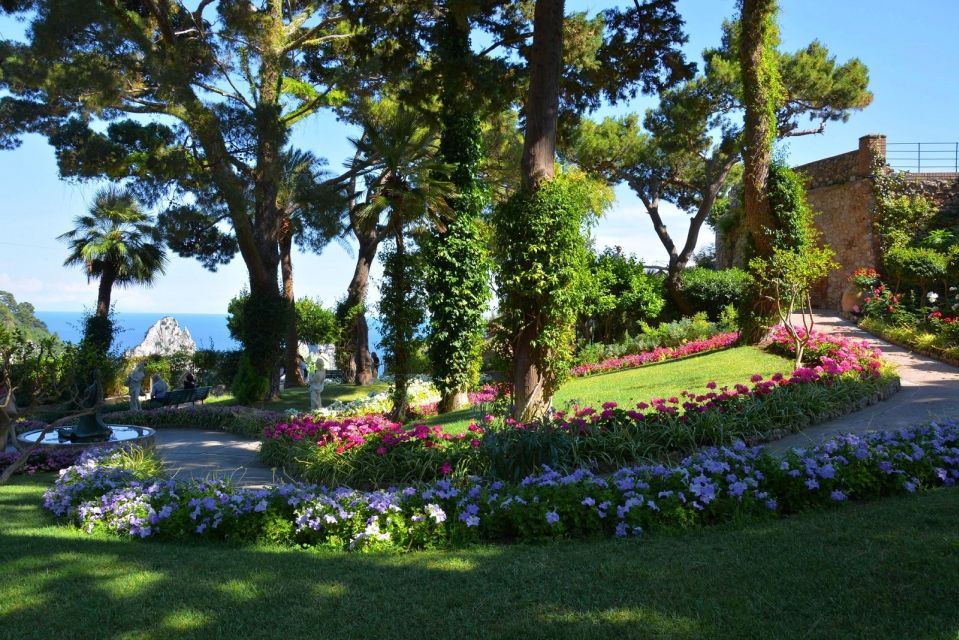 From Naples: Capri and Blue Grotto Day Tour