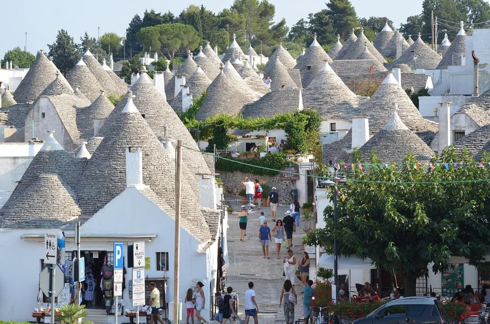 From Polignano a Mare: Alberobello Guided Tour